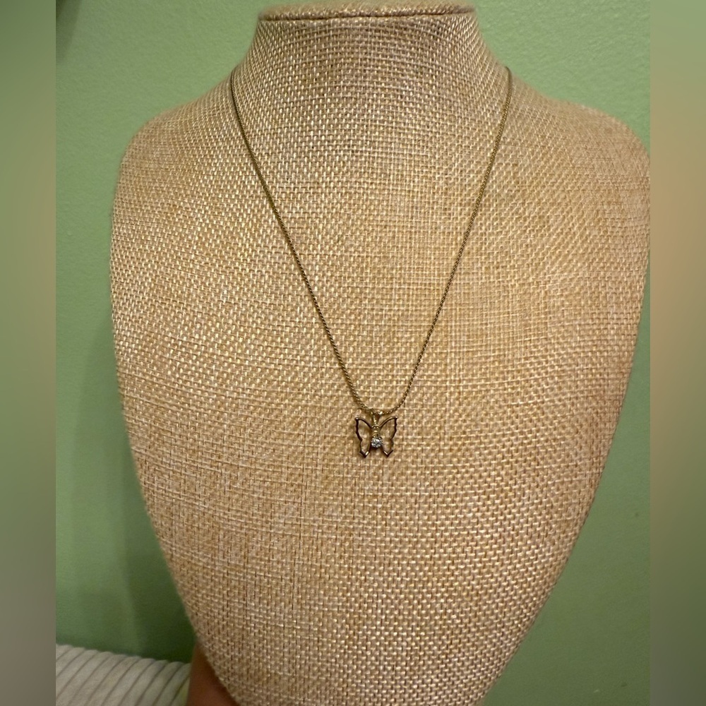 Gold Butterfly Pendant Necklace